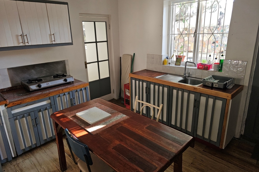 6 Bedroom Property for Sale in Woodstock Western Cape